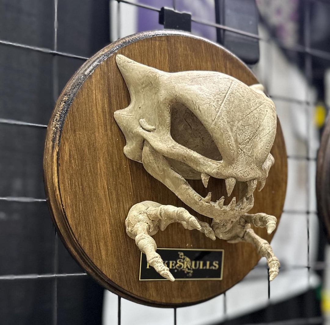 093 Skull Wall Plaque